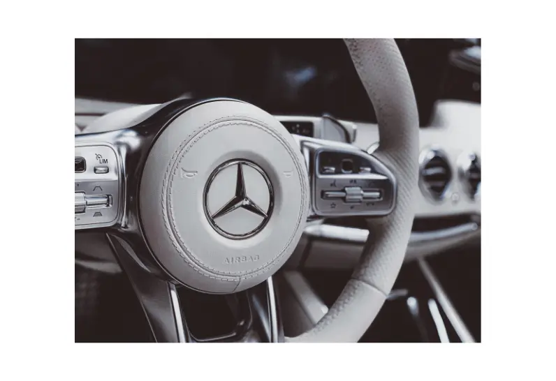 chauffeur service Dubai to Abu Dhabi